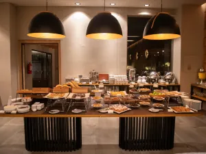 Alejandro 1º Hotel