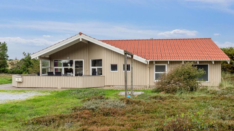 "Zoya" - 900m from the Sea