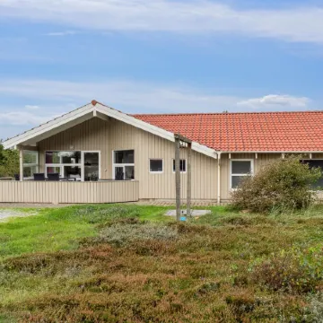 "Zoya" - 900m from the Sea