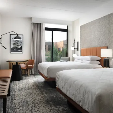 Sheraton Grand Rapids Airport Hotel