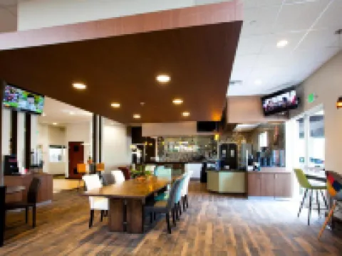 โรงแรมรีดัค เกทเวย์ อินทอร์รันซ์ โรงแรมในทอร์รันซ์