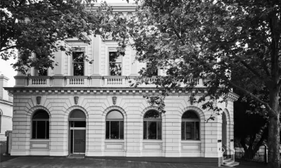 Hotel Ernest Bendigo Hotels near O'keefe Rail Trail (Highest point 233 Metres)