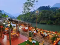 Garden Villa Homestay and Tour Motorbike&Car for Rent Hotels near Waterfall near Ha Giang ( Thác km6)