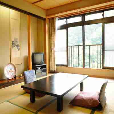 明賀屋本館 Rooms