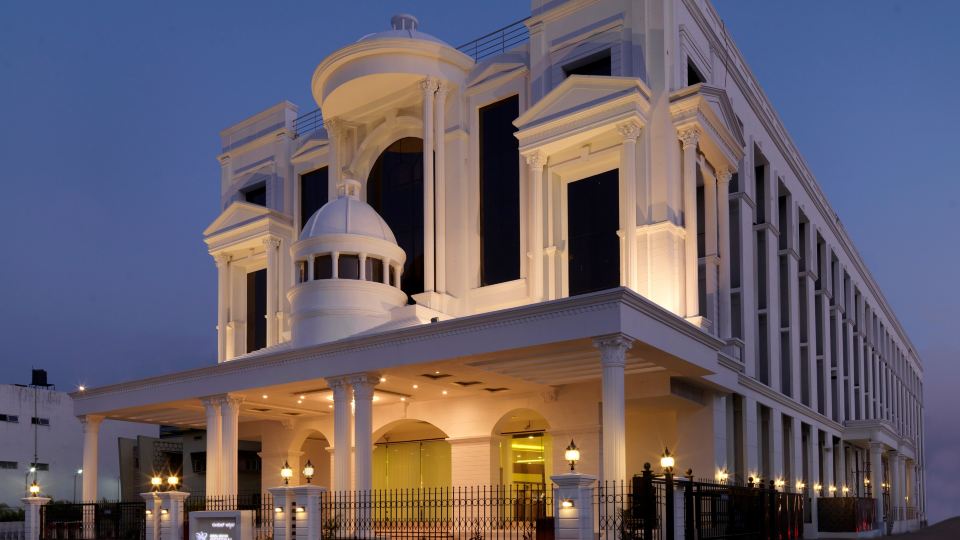 Royal Orchid Central, Shimoga