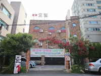 Ulsan Samsan River Hoteles cerca de Museo de Ulsan
