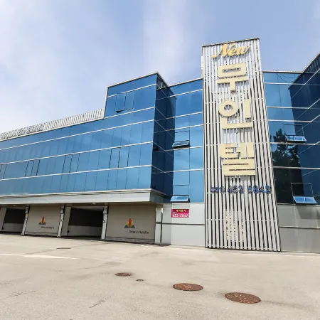 Muan New Drive in Hotel