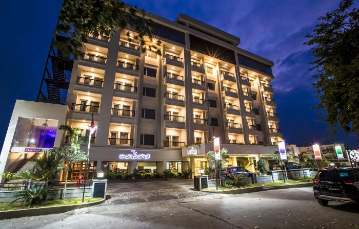 La Hospin Hotel