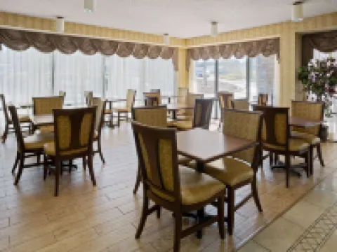Baymont by Wyndham Griffin Hotels in Griffin