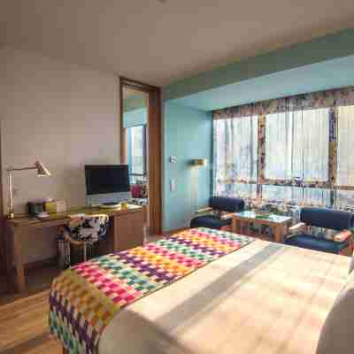 Symphony Style Kuwait A Radisson Collection Hotel Rooms