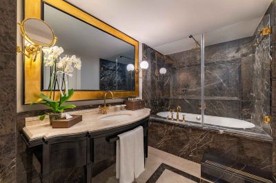 Other Les Ambassadeurs Hotel & Casino Photo