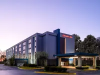 Hampton Inn Peachtree Corners/Norcross Hotels near Action Bartending School