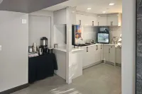 Rodeway Inn & Suites - Aamiainen