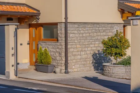 La Baia with Breathtaking Lake Views by Wonderful Italy