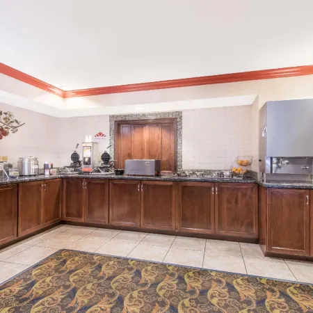 Lancaster Suites