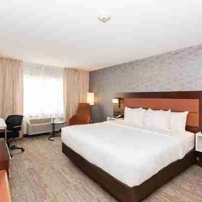 Quality Inn & Suites Rooms