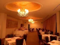 Mainalon Resort - breakfast