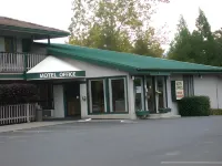 Cedarwood Inn of Ashland