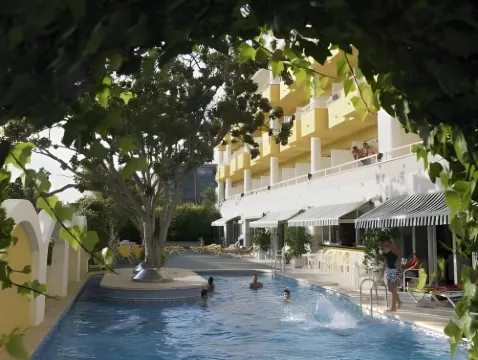 Augusta Club & Spa - Adults Only