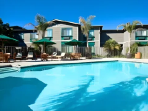 Holiday Inn Express & Suites CARPINTERIA by IHG Hotels in Carpinteria