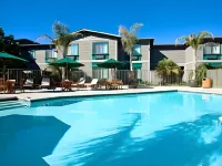 Holiday Inn Express & Suites CARPINTERIA by IHG