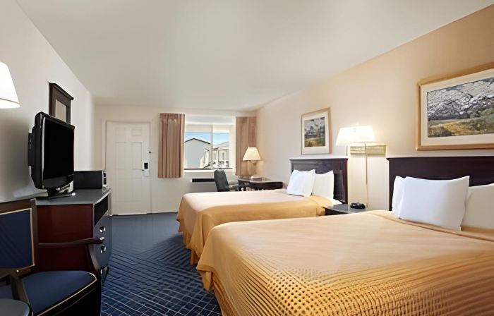 Days Inn by Wyndham Delta