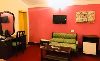 Green Lodge Guest House