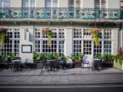 Castle Hotel Windsor Hotels in Windsor