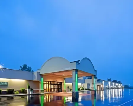 ฮอลิเดย์ อินน์ Johnstown-Gloversville บาย IHG โรงแรมในFulton County