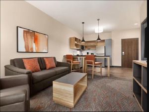 Candlewood Suites Trois Rivieres Ouest, an IHG Hotel