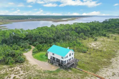 Hatchling Hideaway by Pristine Property Vacation Rentals