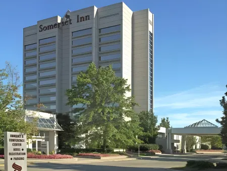 Somerset Inn Troy