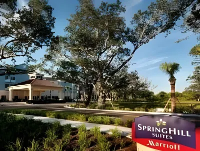 SpringHill Suites Vero Beach Hotel dekat Walgreens