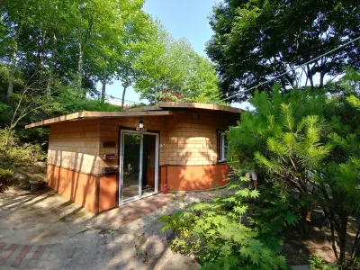 Gwangyang Gomgol Sanchon Pension Hotel dekat Jinsang-Yeog