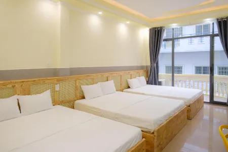 De Rive Homestay Отели рядом с достопримечательностью «Cai Rang Floating Market»