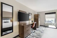 Best Western Plus Bourbonnais Hotel  Suites Hotels in Kankakee