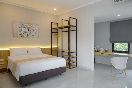 Ardiana Suite Hotel By Sajiwa Отели в г. Purworejo Regency