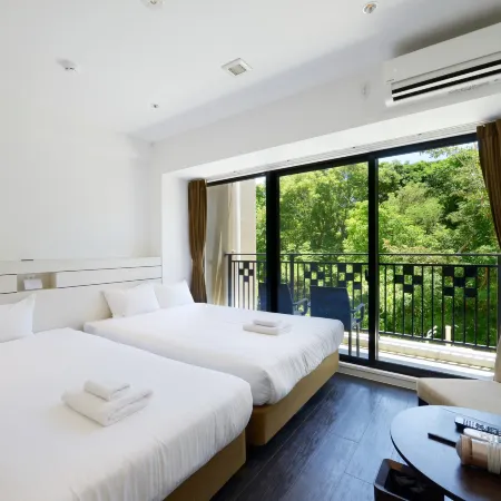 Karry Condo Churaumi
