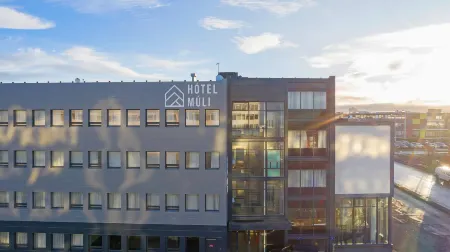 Hotel Muli Отели рядом с достопримечательностью «Плавающая дорога»