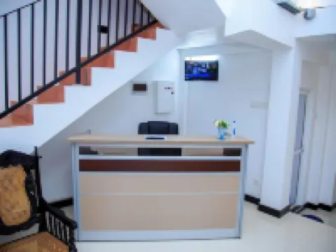 亞什休息旅館 尼甘布酒店