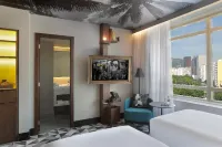 유2 리오 데 자네이루, 힐튼의 태피스트리 컬렉션