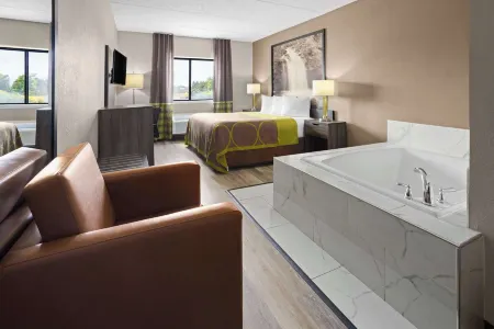 Super 8 by Wyndham Henrietta/Rochester Area