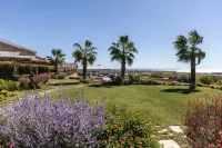 Akrolithos Luxury Suites & Spa