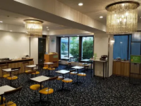 Hotel Econo Higashi Kanazawa โรงแรมในยูระ