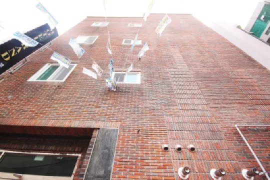 釜山水營大飯店 APEC Naru Park附近的飯店