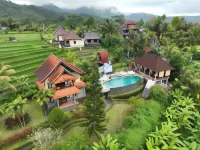 The Kanjeng Signature Sidemen Hotels near Kupu-Kupu (Traditional Weaving Songket)