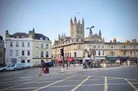 더 조지안 로프트 아파트먼트 센트럴 배스 배스 시티센터 호텔