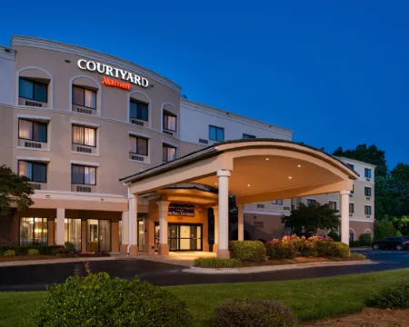 Courtyard High Point Hotels in High Point