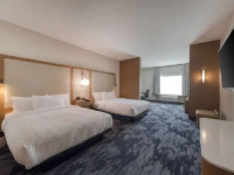 Fairfield Inn & Suites Charlotte Belmont Hotels in Gaston County