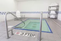 Fairfield Inn & Suites Fargo - Bathtub